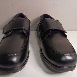 Hush Puppy black leather Oxford loafer size 5w, color black, new no tag no box